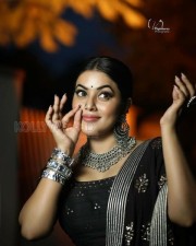 Thalaivi Movie Actress Shamna Kasim Photos