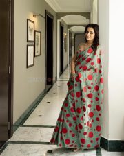 Thug Life Heroine Trisha Krishnan in a Polka Dot Saree with Matching Sleeveless Blouse Pictures 02