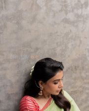 Timeless Actress Samantha Ruth Prabhu in a Sage Green Tissue Saree With Red Border Photos 03