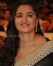 Tolly Actress Anushka Shetty Saree Stills