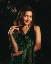 Tollywood Actress Raashii Khanna in a Green Velvet Organza Silk Embroidered Floral V Neck Sharara Set Photos 03 Tollywood Actress Raashii Khanna in a Green Velvet Organza Silk Embroidered Floral V Neck Sharara Set Photos 03