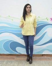 Tollywood Heroine Sunaina Interview Pictures