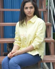 Tollywood Heroine Sunaina Interview Pictures