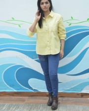 Tollywood Heroine Sunaina Interview Pictures