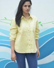 Tollywood Heroine Sunaina Interview Pictures