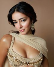 Tu Meri Main Tera Main Tera Tu Meri Actress Ananya Panday in a Manish Malhotra Beige Embroidered Lehenga with a Matching Bralette and Dupatta Pictures 02 Tu Meri Main Tera Main Tera Tu Meri Actress Ananya Panday in a Manish Malhotra Beige Embroidered Lehenga with a Matching Bralette and Dupatta Pictures 02