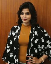 Uru Movie Heroine Dhansika Photos