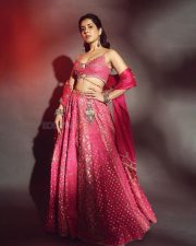 Ustaad Bhagat Singh Heroine Raashii Khanna in a Traditional Pink Dil Ruba Aria Lehenga Set Photos 05
