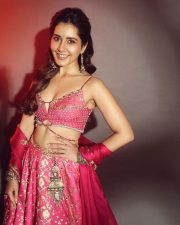 Ustaad Bhagat Singh Heroine Raashii Khanna in a Traditional Pink Dil Ruba Aria Lehenga Set Photos 06
