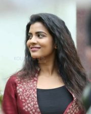Vada Chennai Heroine Aishwarya Rajesh Photos