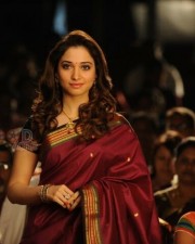 Vasuvum Saravananum Onna Padichavanga Heroine Tamanna Stills