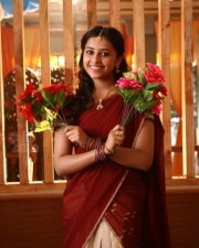 Vellaikara Durai Movie Heroine Sri Divya Photos