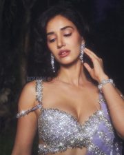 Welcome to the Jungle Actress Disha Patani in a Lavender Sequin Saree with a Shimmering Silver Sleeveless Cleavage Blouse Photos 01