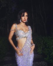 Welcome to the Jungle Actress Disha Patani in a Lavender Sequin Saree with a Shimmering Silver Sleeveless Cleavage Blouse Photos 03 Welcome to the Jungle Actress Disha Patani in a Lavender Sequin Saree with a Shimmering Silver Sleeveless Cleavage Blouse Photos 03