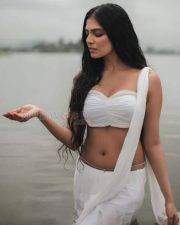 Wet and Wild Malavika Mohanan Hot Photos 09