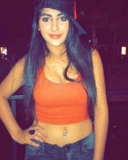 Yashika Aannand (Yaashika Aanand) 14 Yashika Anand Private Party Photos