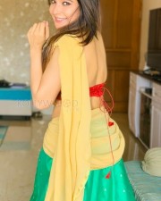 { actress sakshi agarwal sexy half saree photos