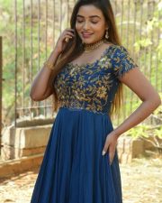 Actress Ashi Roy at Savithri Satyamurthy Movie Pooja Event Photos