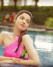 Actress Divya Khosla Candid Pictures