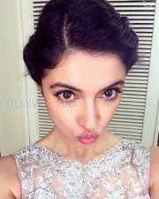 Actress Divya Khosla Candid Pictures
