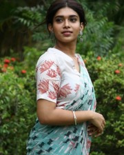 Actress Dushara Vijayan At Bodhai Yeri Budhi Maari Press Meet Photos