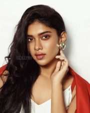 Actress Dushara Vijayan Photoshoot Stills