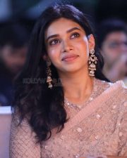 Actress Dushara Vijayan at Natchathiram Nagargirathu Audio Launch Photos 06