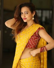 Actress Geetha Shah Hot Photos