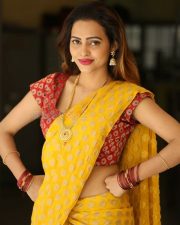 Actress Geetha Shah Hot Photos