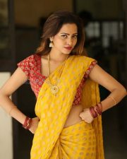 Actress Geetha Shah Hot Photos