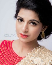 Actress Iswarya Menon Photos