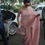 Actress Kangana Ranaut at Airport Departure Photos 01Actress Kangana Ranaut at Airport Departure Photos 01 svg%3E