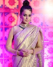 Actress Kangana Ranaut at Chandramukhi 2 Movie Pre Release Event Stills 08