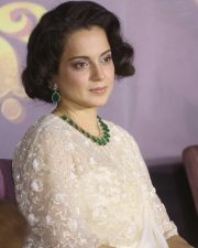 Actress Kangana Ranaut at Chandramukhi 2 Movie Press Meet Stills 04