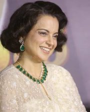 Actress Kangana Ranaut at Chandramukhi 2 Movie Press Meet Stills 08