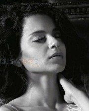 Actress Kangana Sexy Hot Pictures