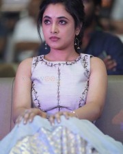 Actress Priyanka Arul Mohan New Photoshoot Pictures