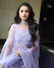 Actress Priyanka Arul Mohan New Photoshoot Pictures