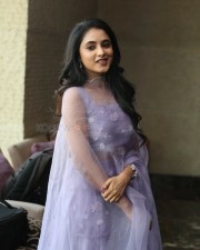 Actress Priyanka Arul Mohan New Photoshoot Pictures