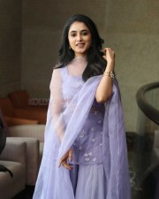 Actress Priyanka Arul Mohan New Photoshoot Pictures