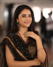 Actress Priyanka Arul Mohan at OG Interview Photos 02