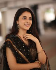 Actress Priyanka Arul Mohan at OG Interview Photos 03