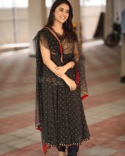 Actress Priyanka Arul Mohan at OG Interview Photos 11