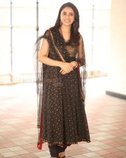 Actress Priyanka Arul Mohan at OG Interview Photos 20