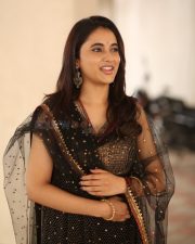 Actress Priyanka Arul Mohan at OG Interview Photos 31