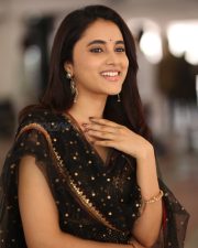 Actress Priyanka Arul Mohan at OG Interview Photos 36