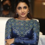 Actress Priyanka Arul Mohan at Varun Doctor Movie Pre Release Event Photos 10 Actress Priyanka Arul Mohan at Varun Doctor Movie Pre Release Event Photos 10