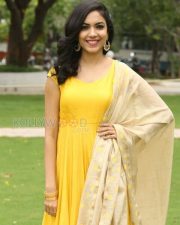 Actress Reetu Varma Photos
