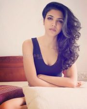 Actress Shriya Pilgaonkar Photos