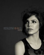 Actress Shriya Pilgaonkar Photos